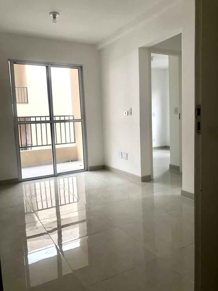 Apartamento para alugar com 2 quartos, 43m² - Foto 4