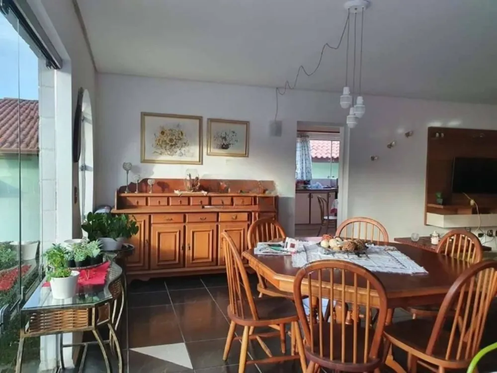 Casa, 3 quartos, 320 m² - Foto 2