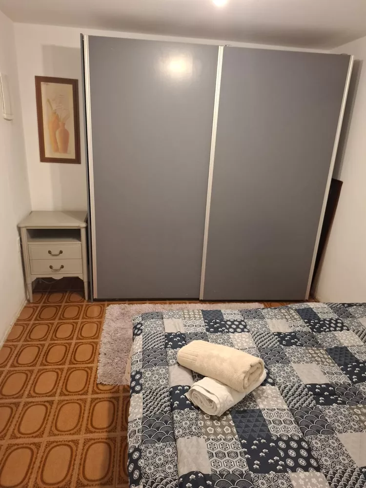 Casa para alugar com 2 quartos, 55m² - Foto 2