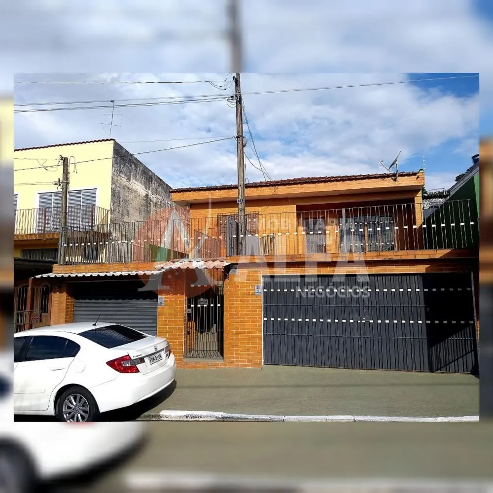 Casa, 3 quartos, 250 m² - Foto 1