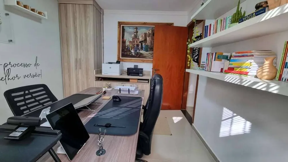 Casa, 3 quartos, 183 m² - Foto 2