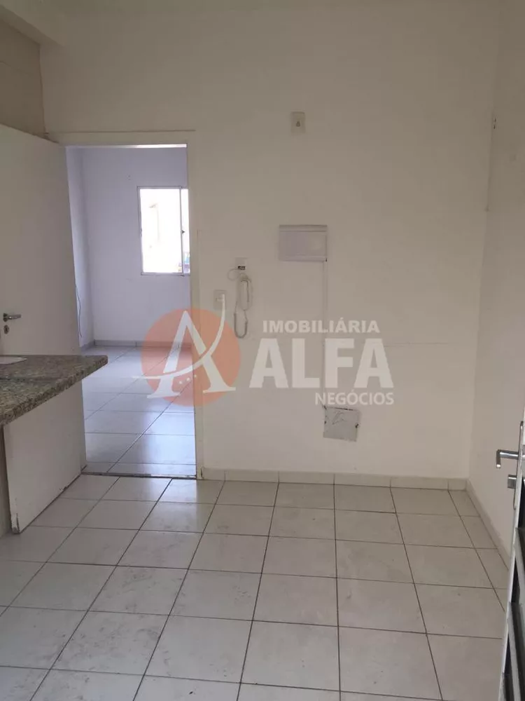 Casa à venda com 2 quartos, 71m² - Foto 5