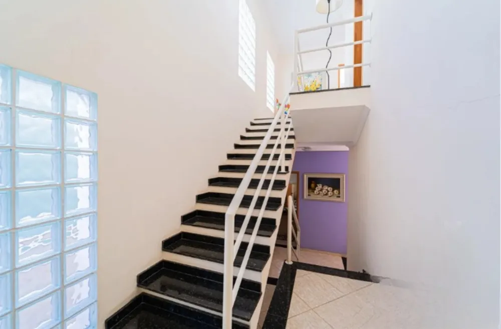 Casa, 3 quartos, 250 m² - Foto 2