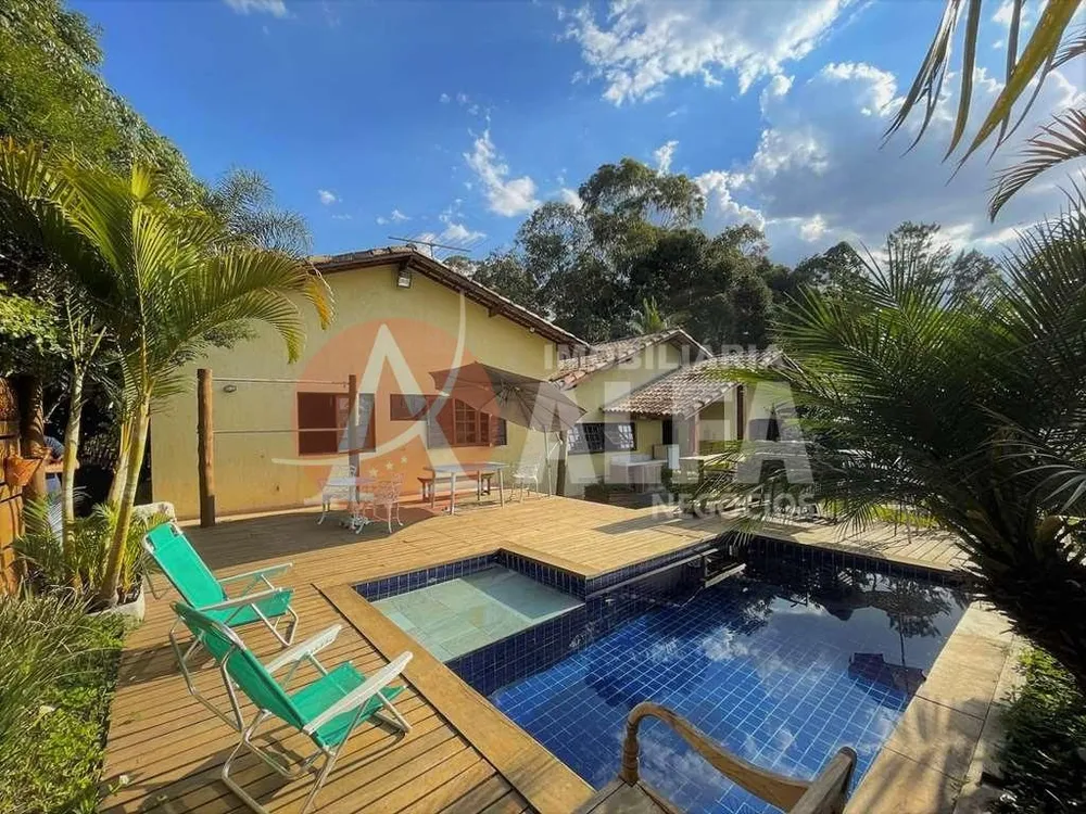Casa, 4 quartos, 220 m² - Foto 2
