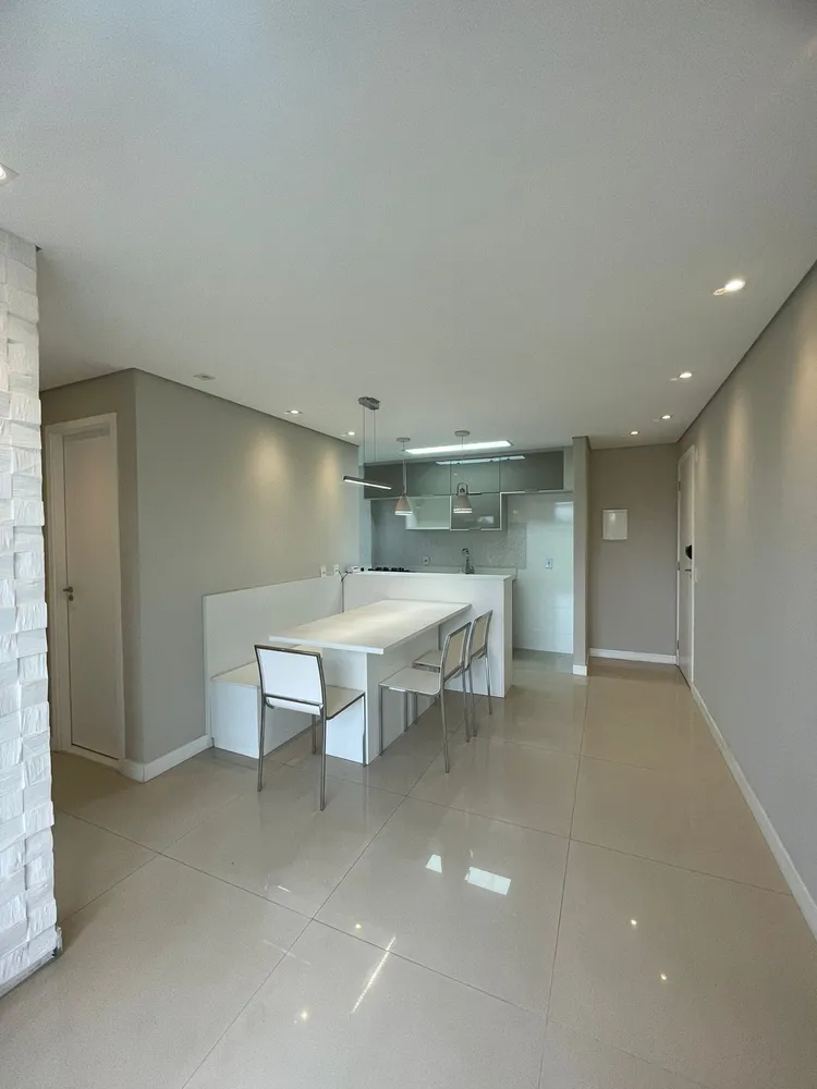Apartamento, 2 quartos, 57 m² - Foto 1