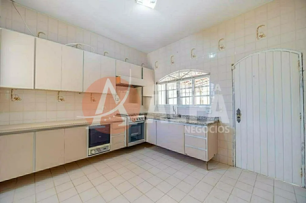Casa, 3 quartos, 169 m² - Foto 9