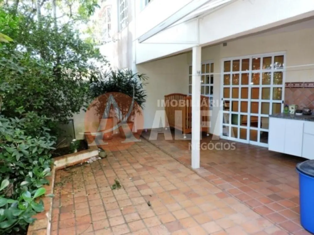 Casa, 3 quartos, 211 m² - Foto 8