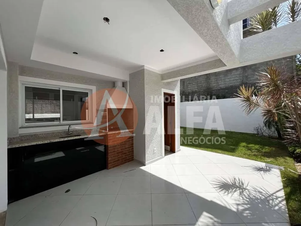 Casa, 3 quartos, 192 m² - Foto 2