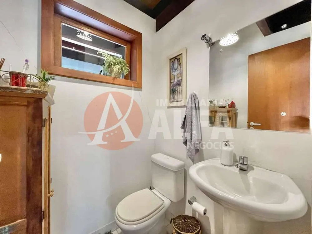 Casa, 3 quartos, 282 m² - Foto 9