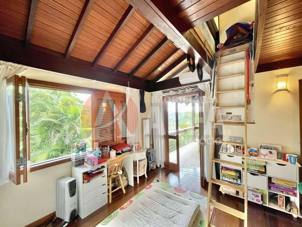Casa, 3 quartos, 282 m² - Foto 6