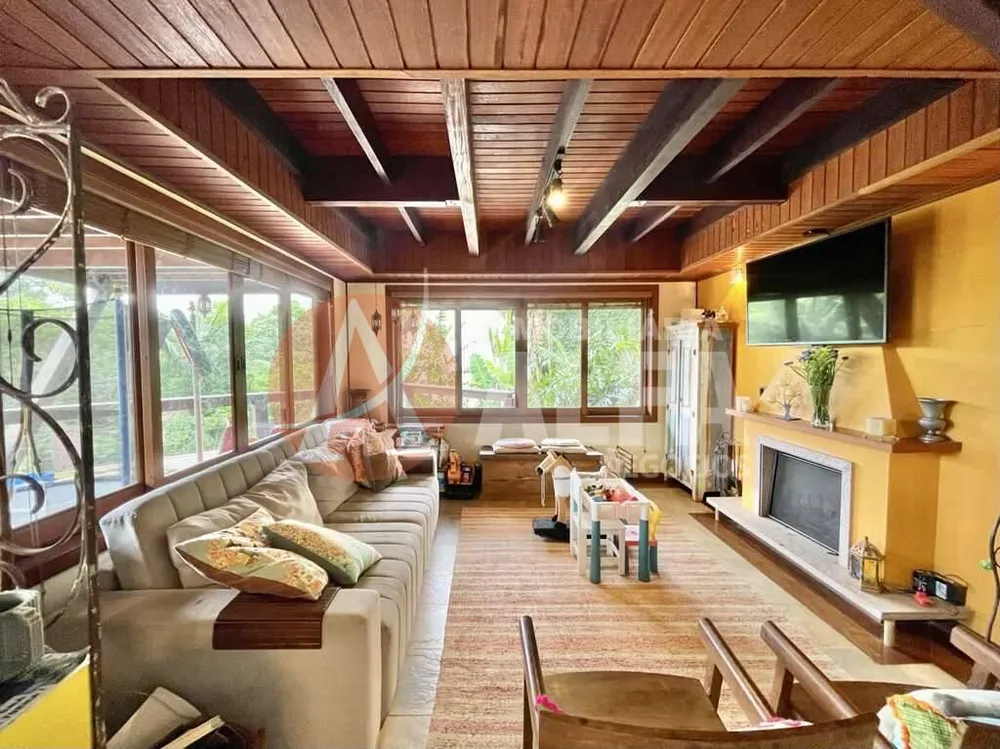 Casa, 3 quartos, 282 m² - Foto 10