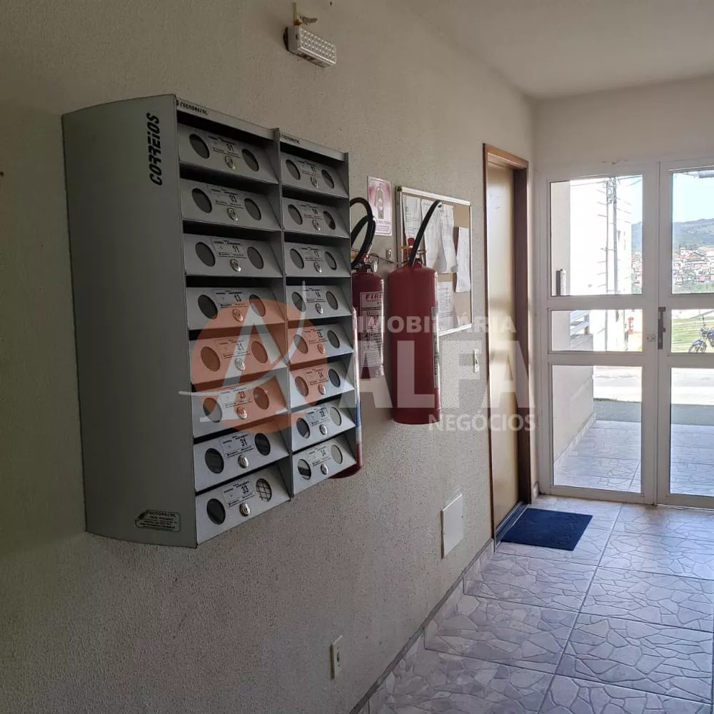 Apartamento à venda com 2 quartos, 50m² - Foto 4