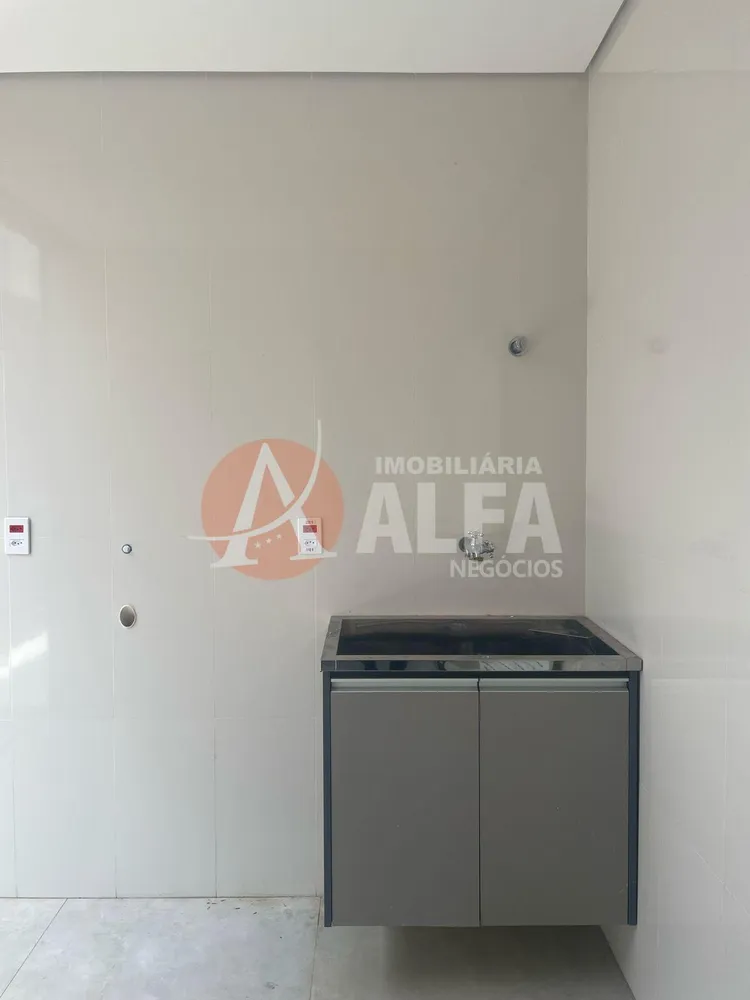 Casa, 4 quartos, 307 m² - Foto 1