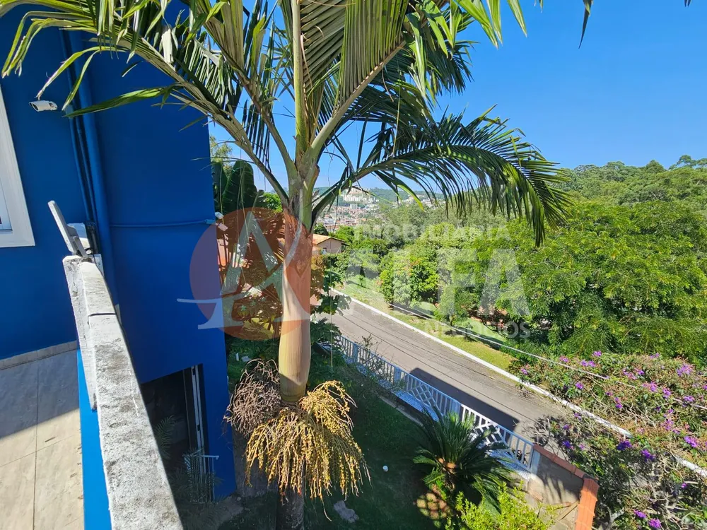 Casa, 3 quartos, 377 m² - Foto 1