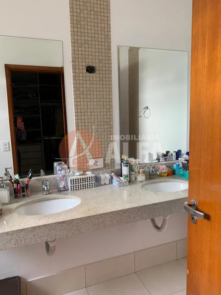 Casa, 3 quartos, 216 m² - Foto 5
