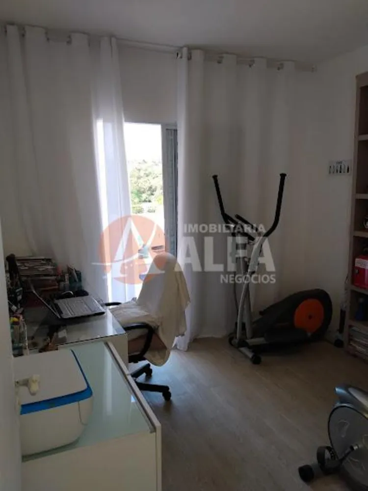 Casa, 3 quartos, 216 m² - Foto 8
