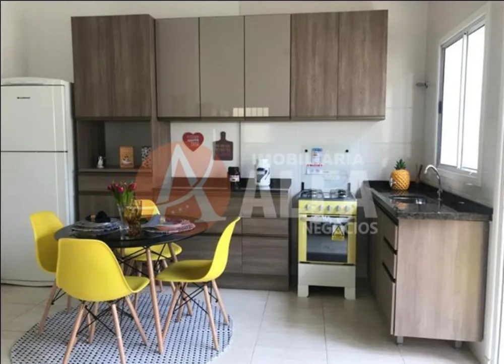 Casa, 3 quartos, 70 m² - Foto 2
