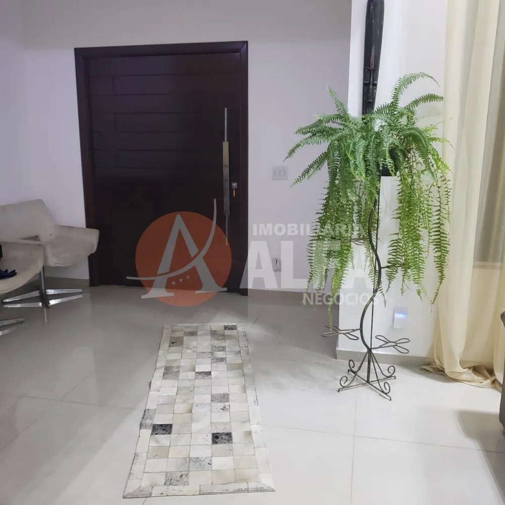 Casa, 4 quartos, 500 m² - Foto 1