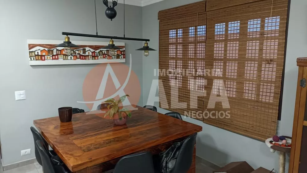 Casa à venda com 3 quartos, 174m² - Foto 12