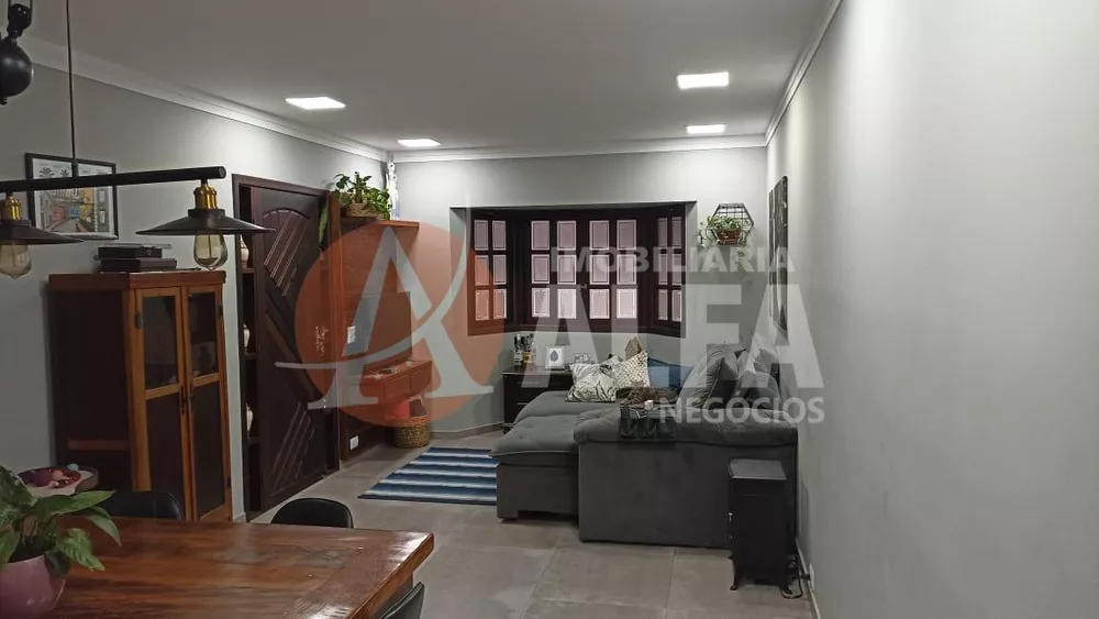 Casa à venda com 3 quartos, 174m² - Foto 10