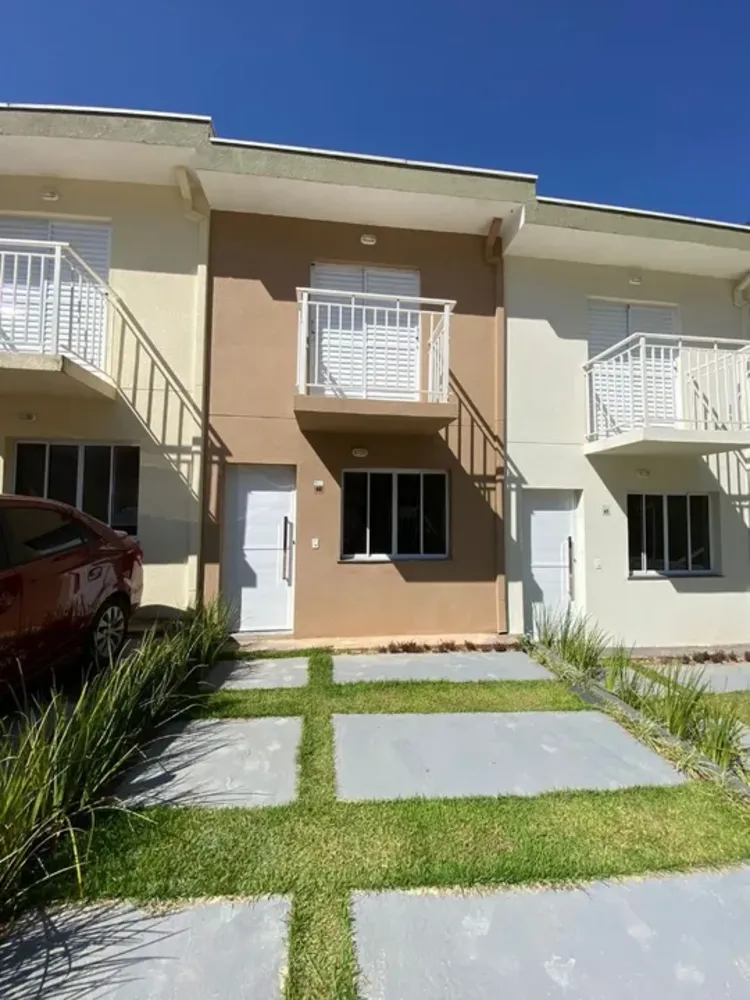 Casa, 2 quartos, 67 m² - Foto 1