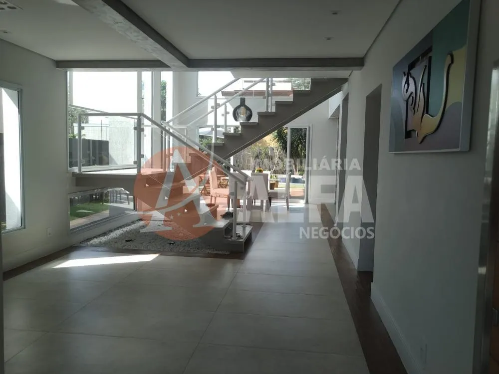 Casa, 3 quartos, 329 m² - Foto 2
