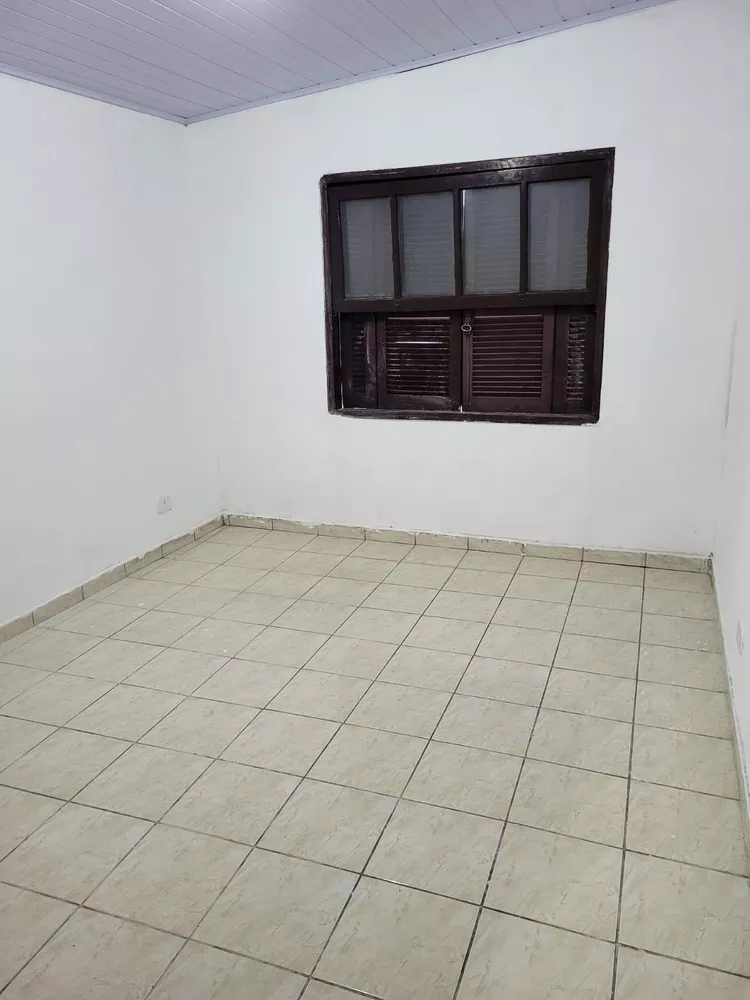 Casa para alugar com 1 quarto, 38m² - Foto 4