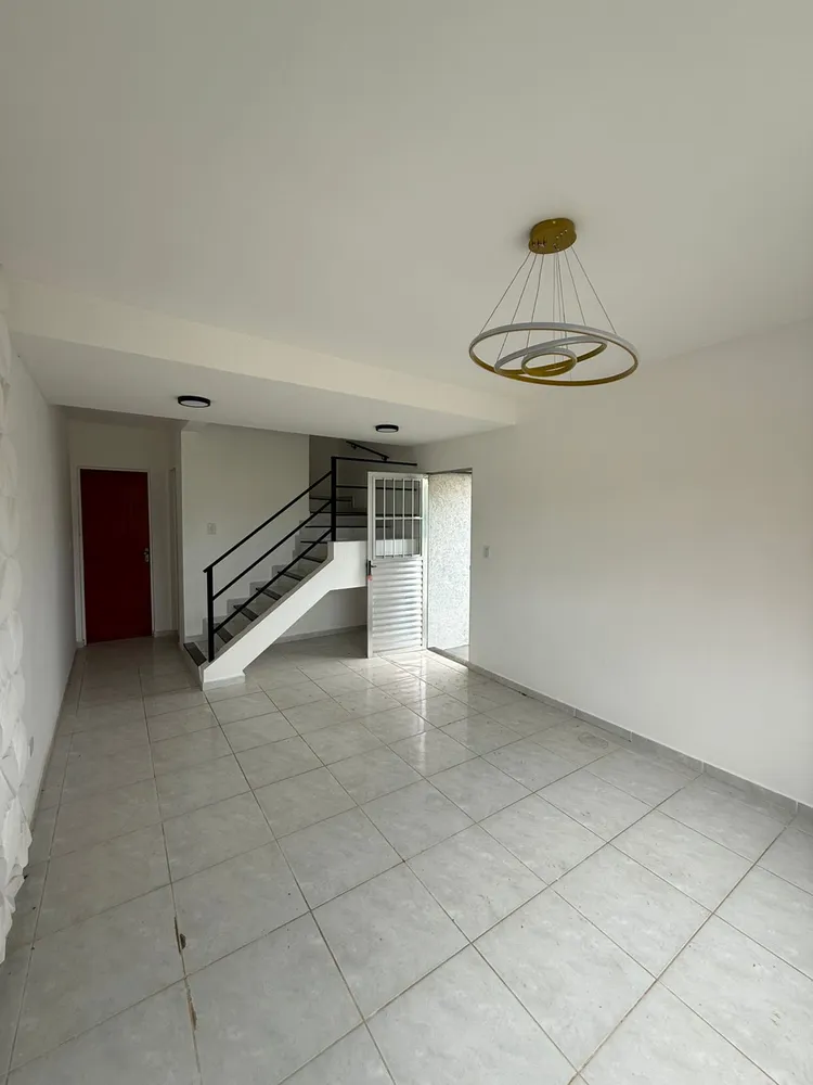 Casa, 2 quartos, 98 m² - Foto 2