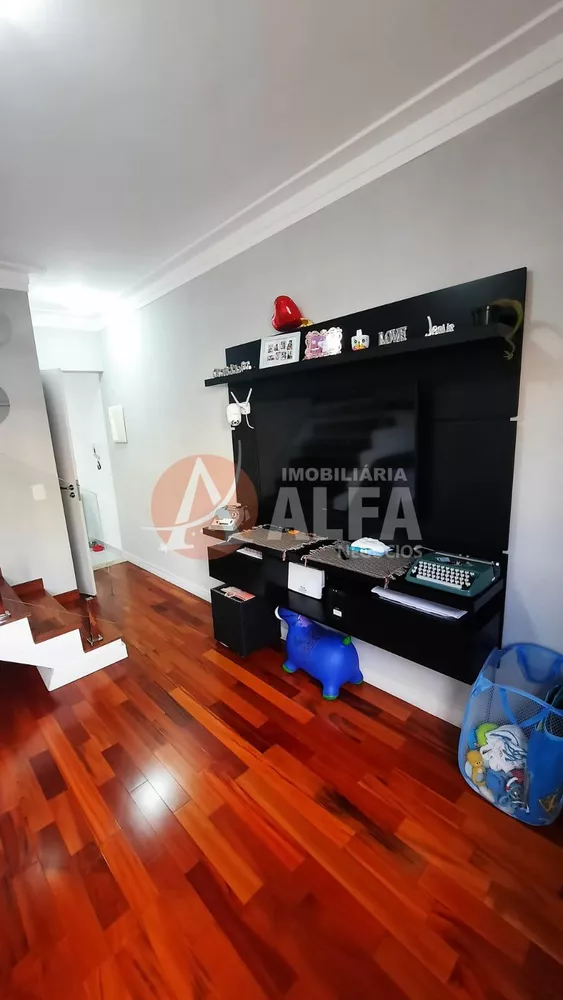 Casa à venda com 2 quartos, 94m² - Foto 2