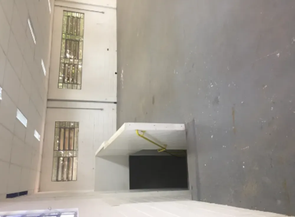 Depósito-Galpão, 1400 m² - Foto 1