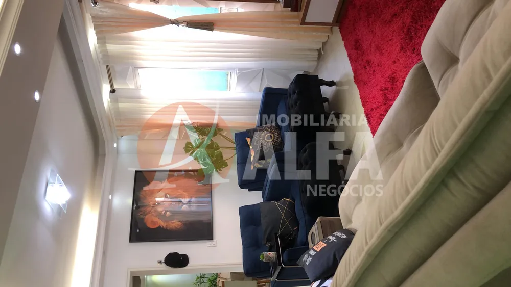 Casa, 3 quartos, 330 m² - Foto 1