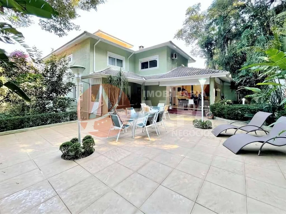 Casa, 4 quartos, 553 m² - Foto 1
