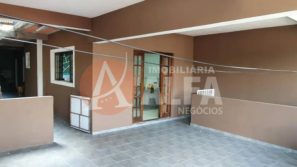 Casa, 3 quartos, 220 m² - Foto 1