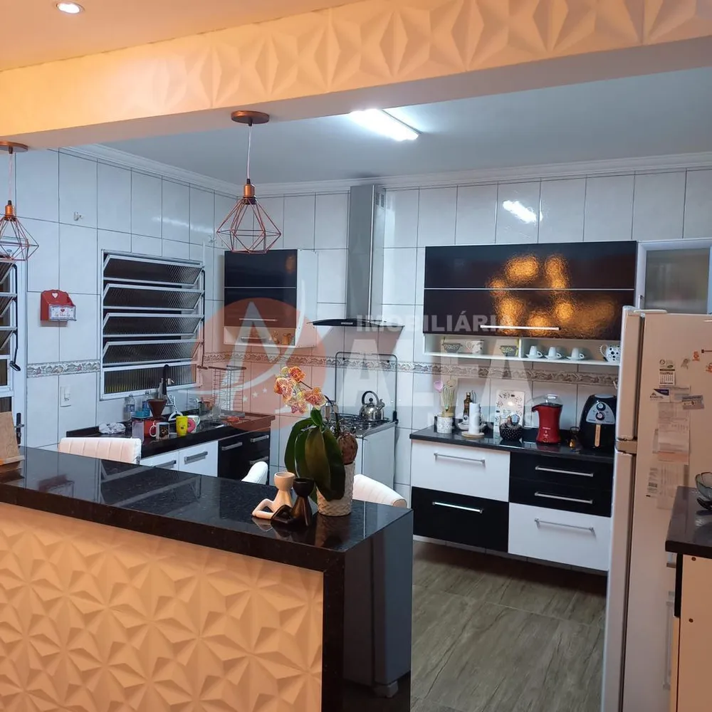 Casa, 3 quartos, 185 m² - Foto 3