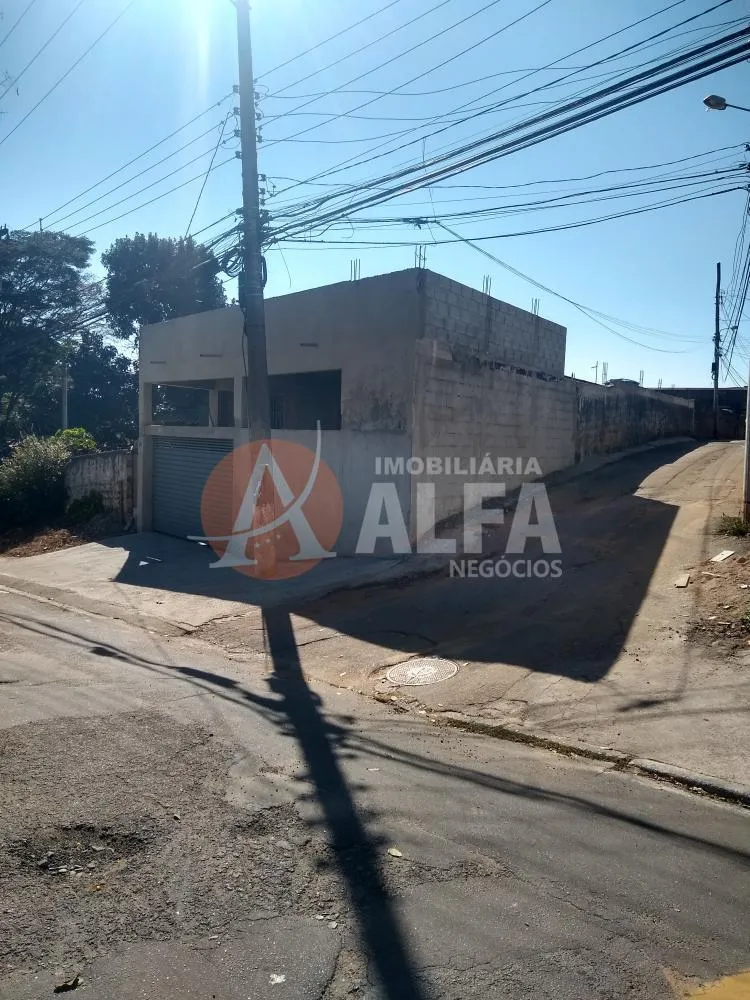 Casa, 3 quartos, 250 m² - Foto 1