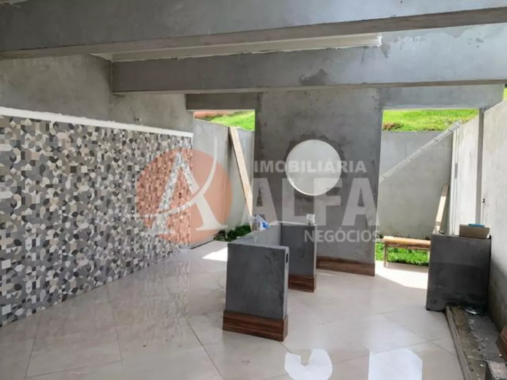 Casa à venda com 2 quartos, 140m² - Foto 4