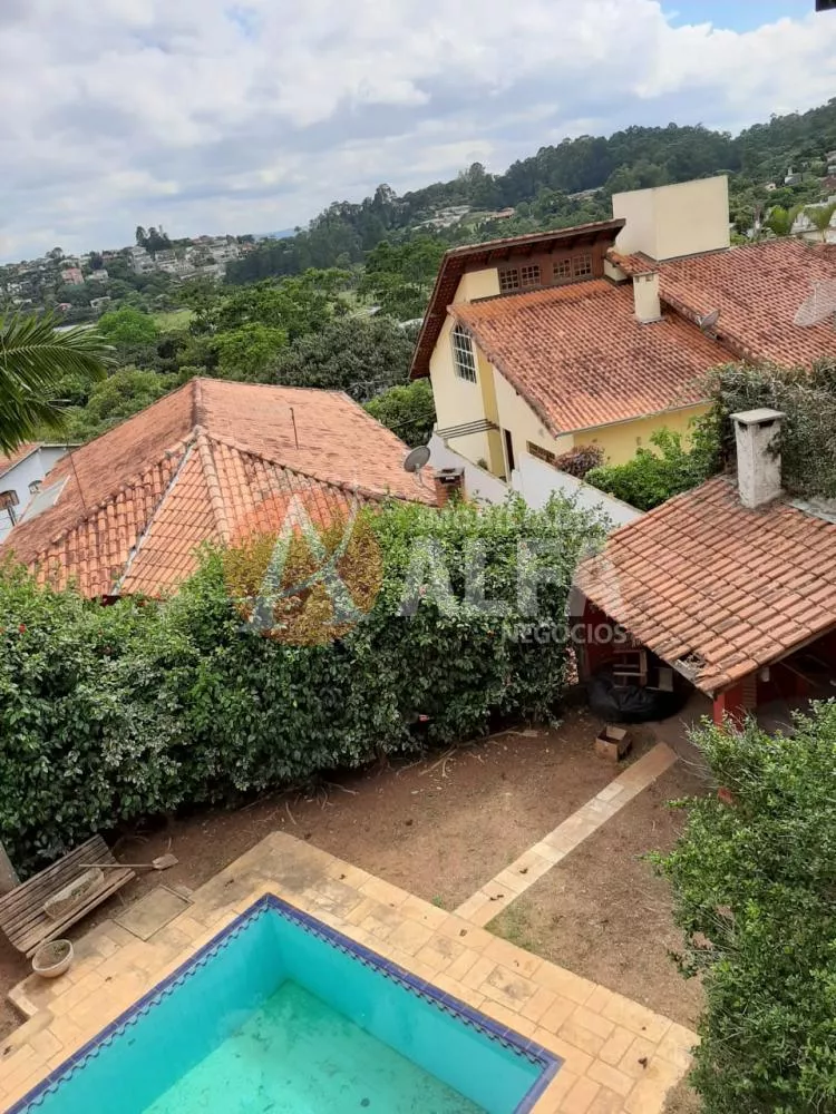 Casa à venda com 4 quartos, 457m² - Foto 2