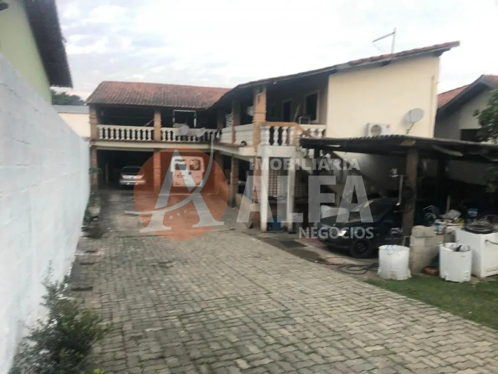 Casa, 4 quartos, 220 m² - Foto 1