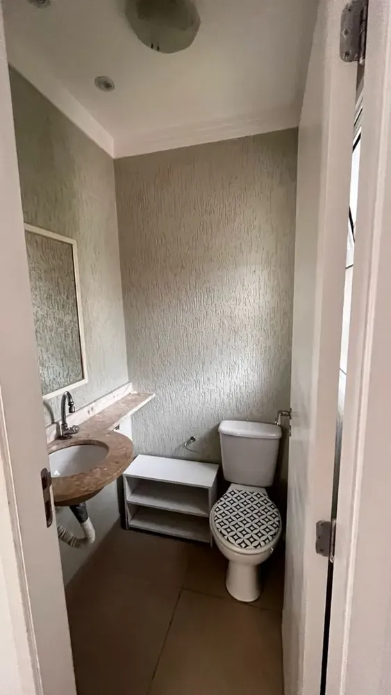Casa, 3 quartos, 212 m² - Foto 1