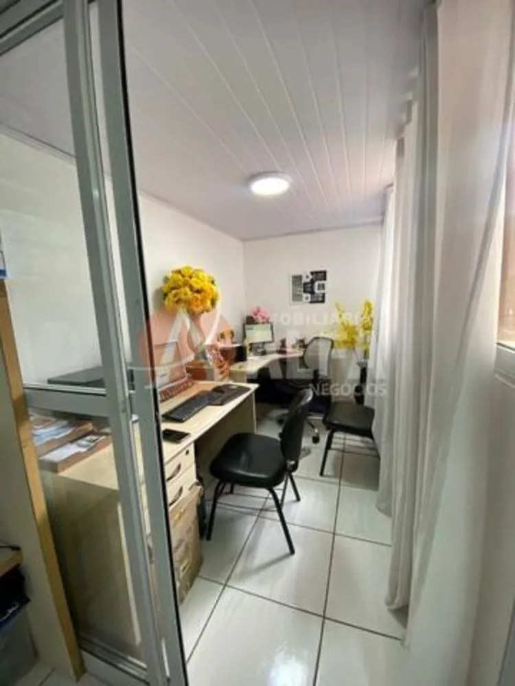 Casa, 3 quartos, 200 m² - Foto 3