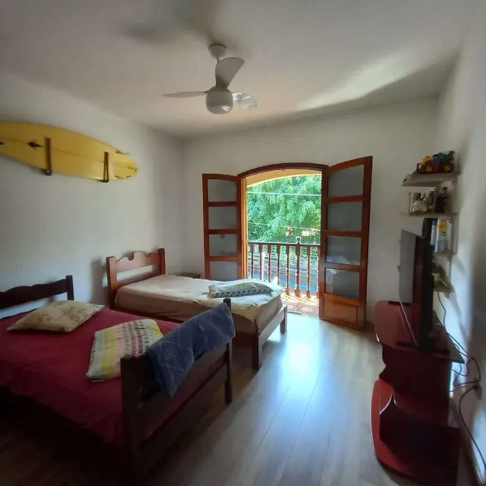 Casa, 3 quartos, 250 m² - Foto 3