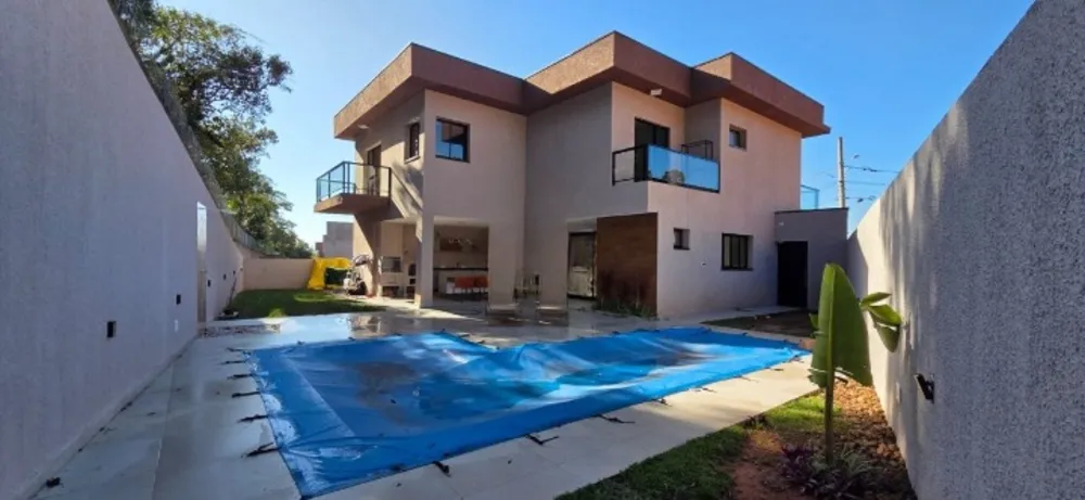 Casa, 3 quartos, 290 m² - Foto 2