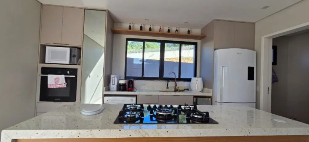 Casa, 3 quartos, 290 m² - Foto 6