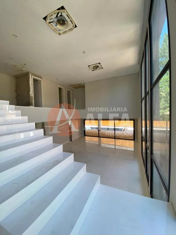 Casa à venda com 5 quartos, 820m² - Foto 4