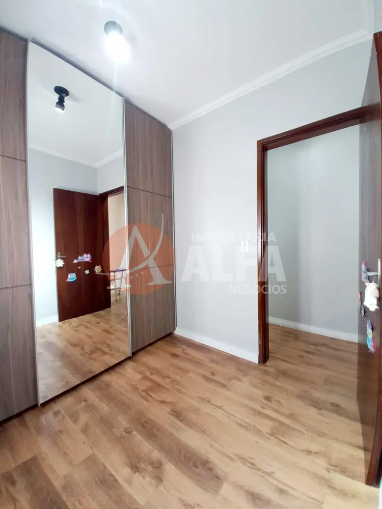 Casa, 2 quartos, 128 m² - Foto 1