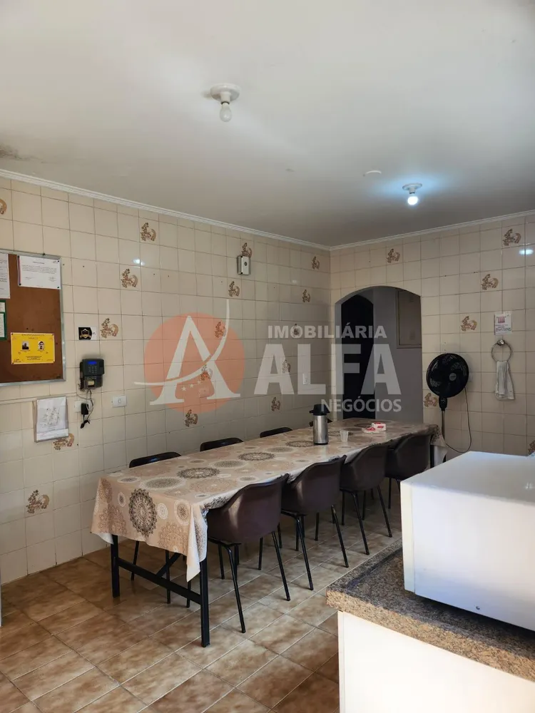 Casa, 4 quartos, 1228 m² - Foto 2
