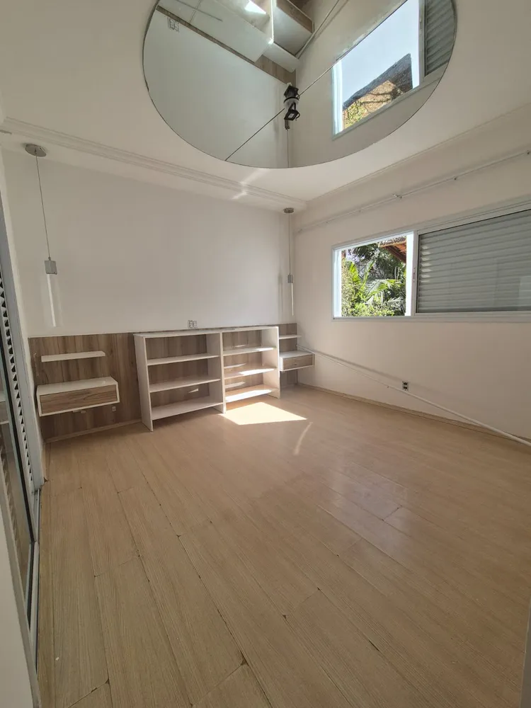 Casa, 4 quartos, 362 m² - Foto 2