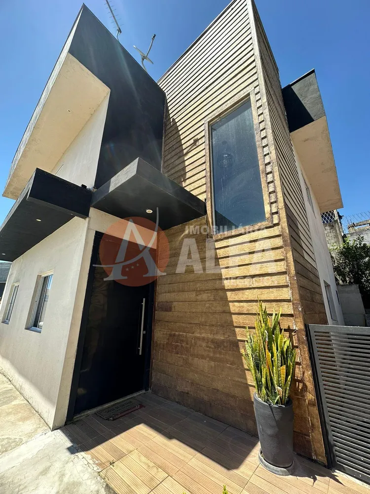 Casa, 3 quartos, 146 m² - Foto 2