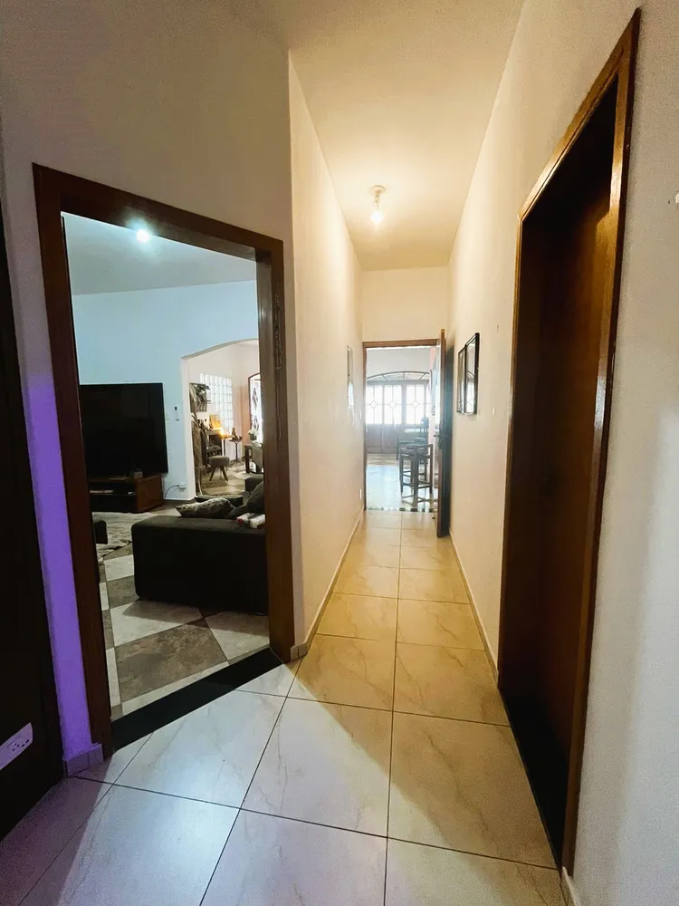 Casa, 3 quartos, 325 m² - Foto 1