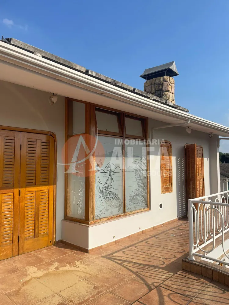 Casa, 3 quartos, 290 m² - Foto 2